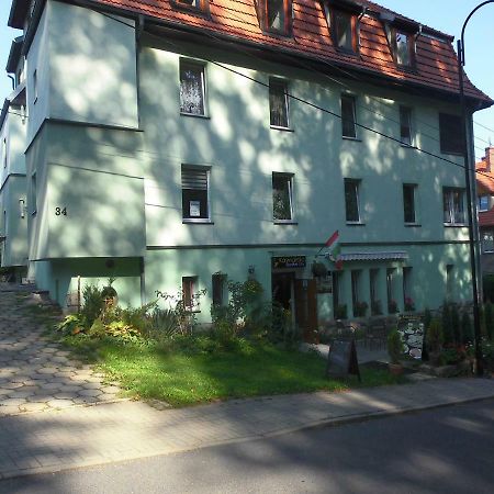 Bezowy Pokoj Appartement Jedlina-Zdroj Buitenkant foto